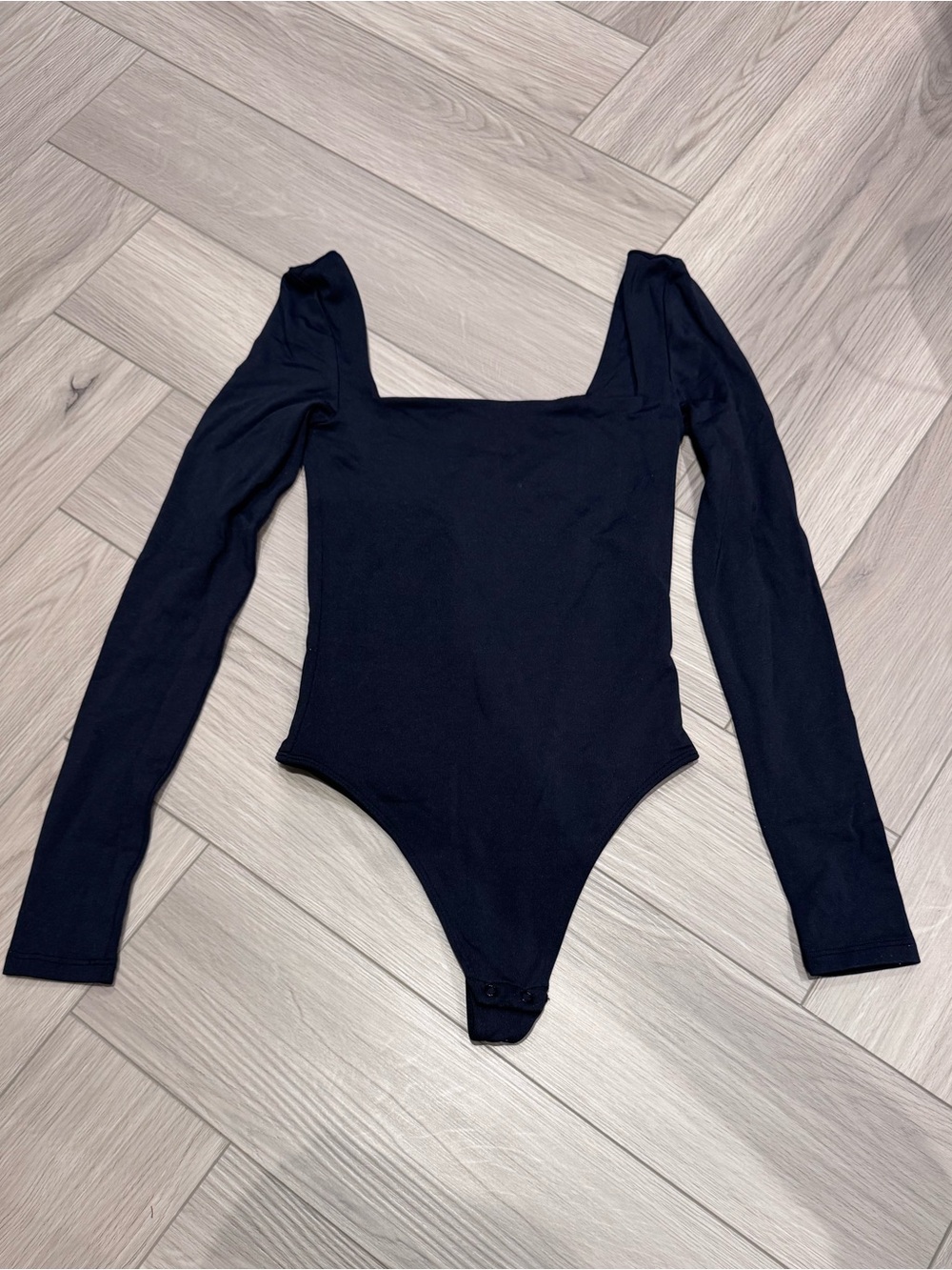 Babaton Black Square-Neck Long Sleeve Bodysuit